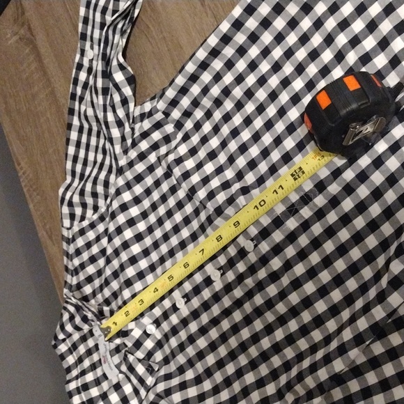 Vineyard Vines women's shirt EUC - Picture 5 of 5